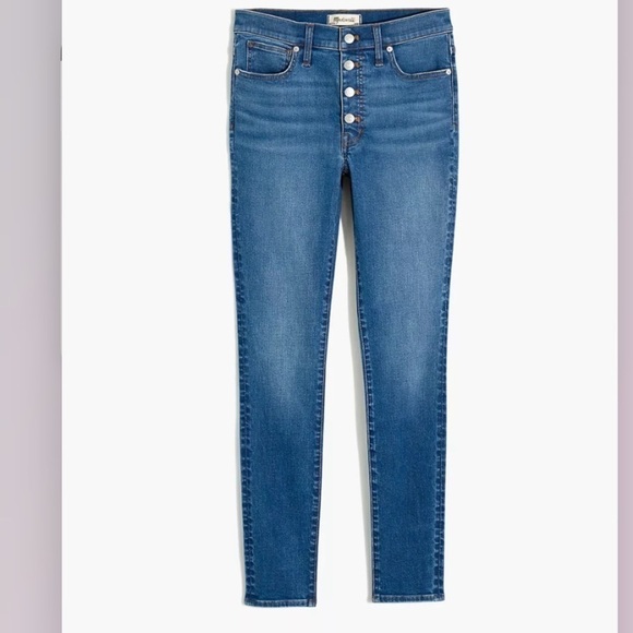 Madewell Tall 9" Mid-Rise Skinny Jeans in Varney Wash: ButtonFront Edition NB037 - Picture 3 of 5